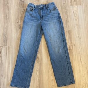 Hollister Women’s Ultra High Rise Dad Jean- Size 3R/26w/31L